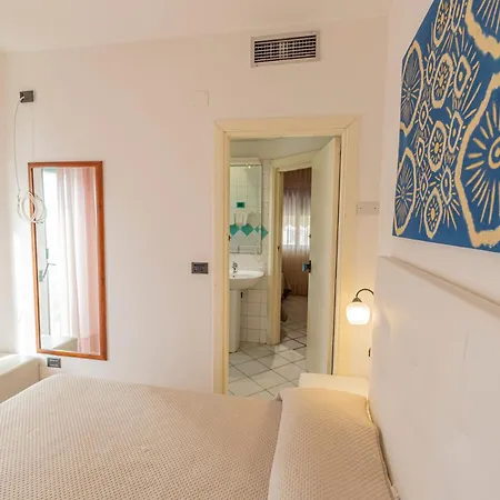Paistos Hotel 3*