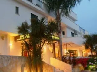 Paistos Hotel 3*
